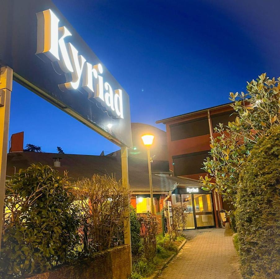 Kyriad Lyon Est - Genas Eurexpo Bagian luar foto